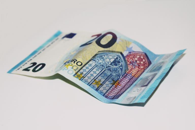dvacet euro